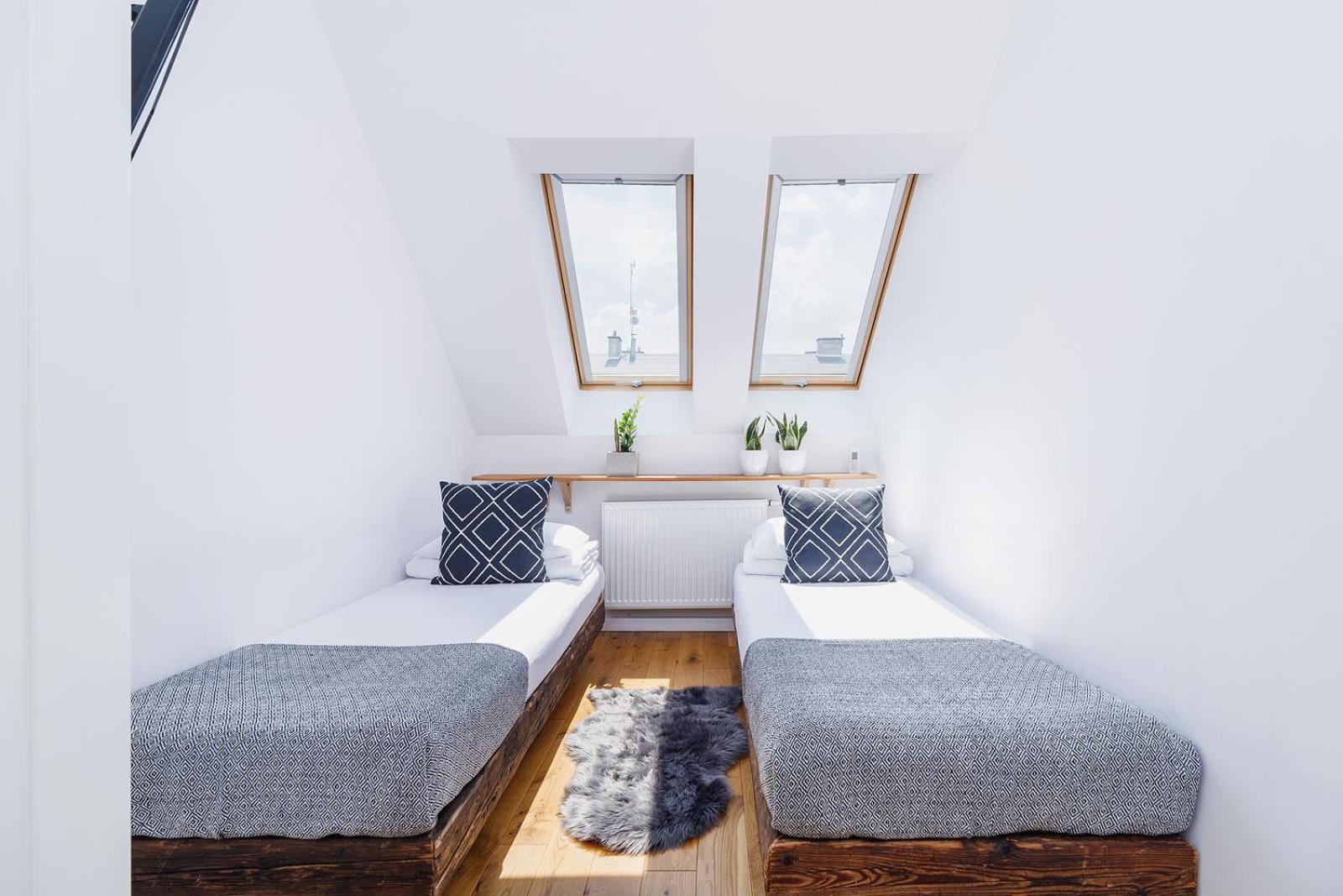 2 Bedroom Apartment With Terrace- Pilsudskiego 11 Krakow Exterior photo